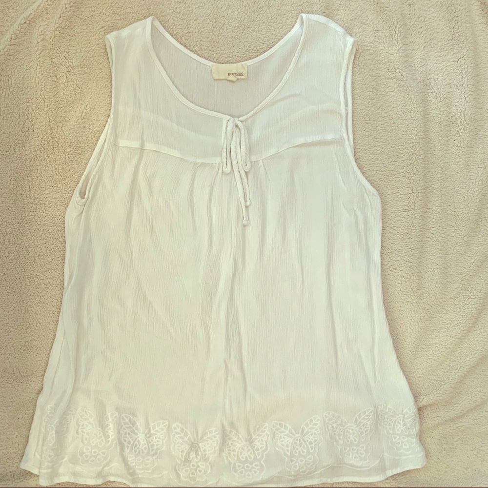 Dept.22 flowy top